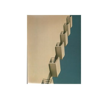 Thirties　British art and design before the war
