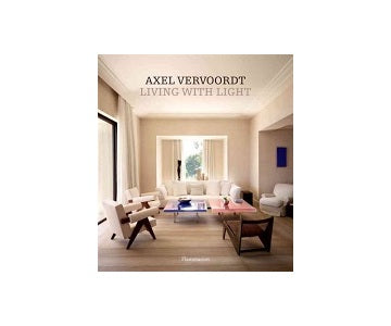 AXEL VERVOORDT　Living With Light